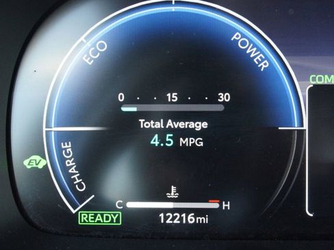 Used 2024 Toyota Crown Platinum image 4