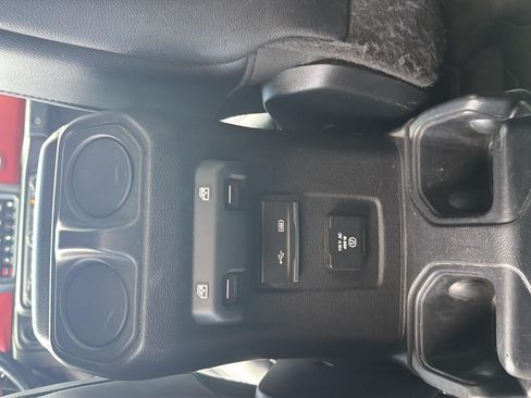 Used 2020 Jeep Gladiator Rubicon AWD/4WD image 31