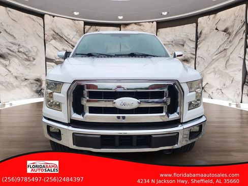 Used 2017 Ford F150 XLT w/ Trailer Tow Package AWD/4WD image 3