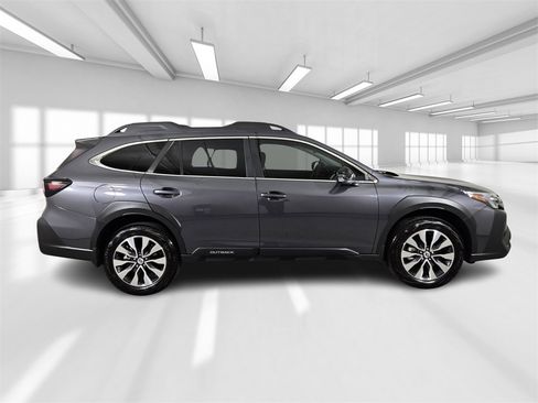 Certified 2025 Subaru Outback Limited XT image 8