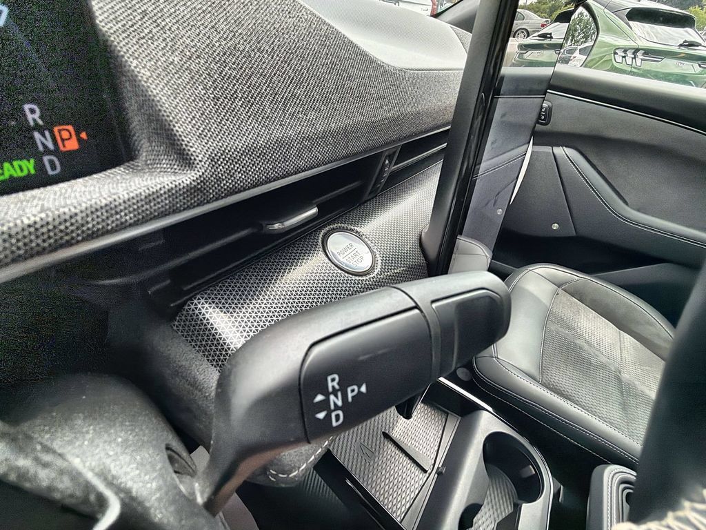 Used 2025 Ford Mustang Mach-E GT AWD/4WD image 23