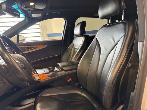 Used 2016 Lincoln MKX Select w/ Select Plus Package image 20