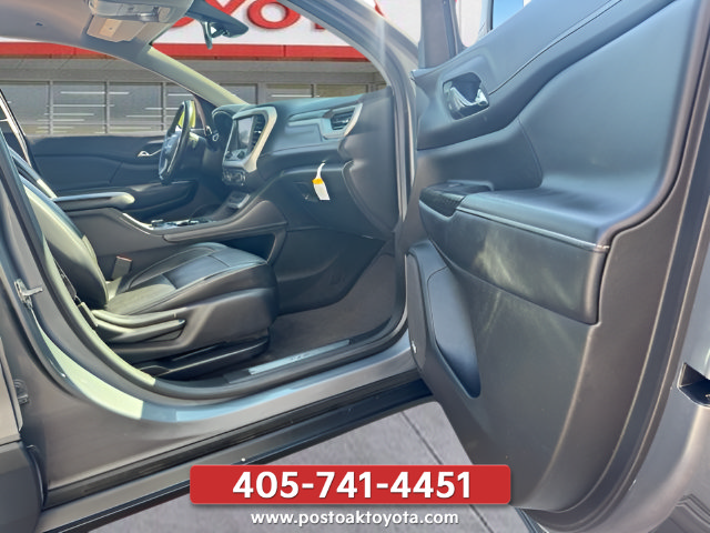 Used 2021 GMC Acadia SLT FWD image 33