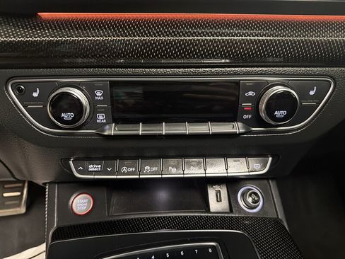 Used 2019 Audi SQ5 Prestige w/ Prestige Package AWD/4WD image 44