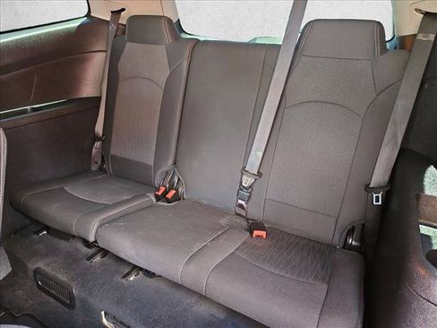 Certified 2016 Chevrolet Traverse LT w/ Style and Technology Package FWD image 26
