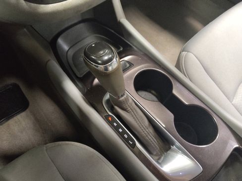 Used 2020 Chevrolet Malibu LS image 26