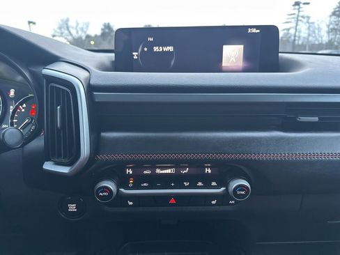 Used 2023 MAZDA CX-50 Meridian Edition w/ Cargo Package image 16