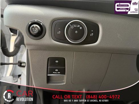 Used 2023 Ford Transit 250 Medium Roof AWD image 18