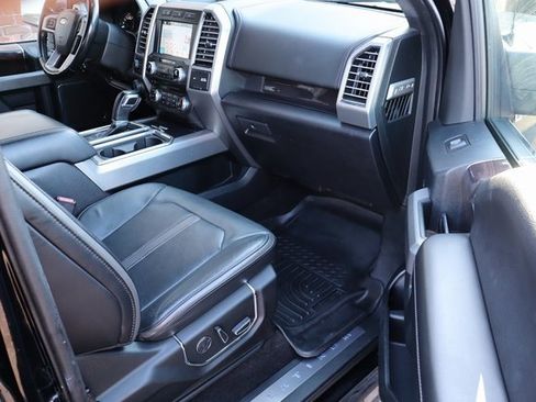 Used 2017 Ford F150 Platinum w/ Equipment Group 701A Luxury image 52