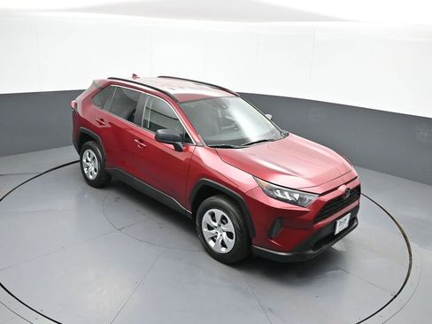 Used 2020 Toyota RAV4 LE AWD/4WD image 35