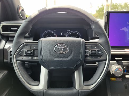 New 2026 Toyota 4Runner TRD Off-Road Premium AWD/4WD image 24