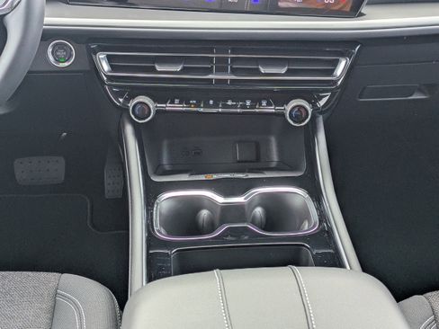 New 2026 Chevrolet Traverse LT w/ Midnight/Sport Edition image 20