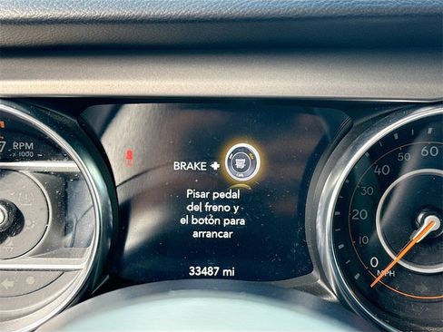 Used 2022 Jeep Gladiator Sport image 12