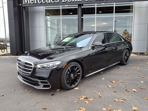 New 2026 Mercedes-Benz S 580 4MATIC Sedan image 2
