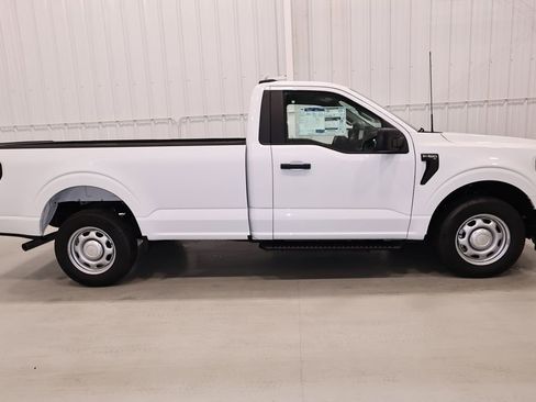 New 2026 Ford F150 XL RWD image 2