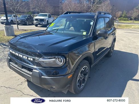 New 2026 Ford Bronco Sport Outer Banks w/ Outer Banks Tech Package+ AWD/4WD image 8