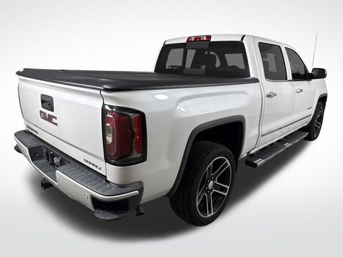 Used 2017 GMC Sierra 1500 Denali image 3