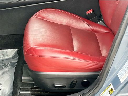 Used 2022 MAZDA MAZDA3 s image 20