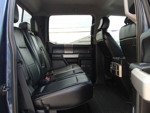 Used 2019 Ford F250 Lariat w/ Lariat Ultimate Package AWD/4WD image 12