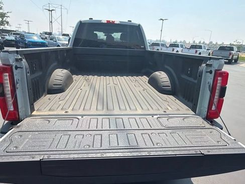 Used 2025 Ford F350 Lariat w/ Black Appearance Package AWD/4WD image 9