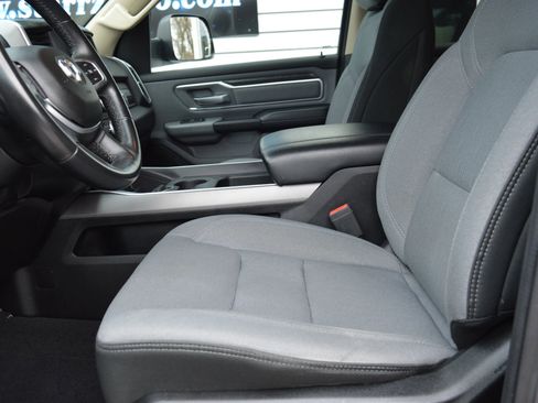 Used 2019 RAM 1500 Big Horn image 11