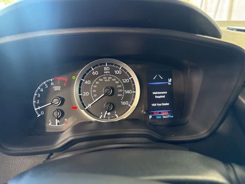Used 2021 Toyota Corolla LE w/ Carpet Mat Package (TMS) FWD image 23