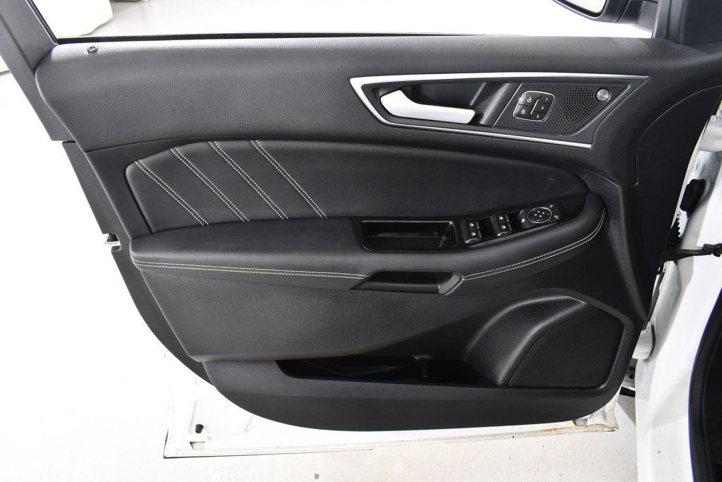 Used 2020 Ford Edge ST w/ Equipment Group 401A AWD/4WD image 24