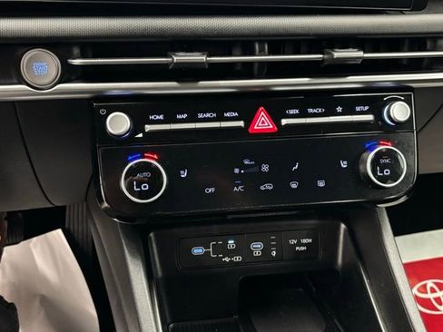 Used 2025 Hyundai Tucson SEL image 25