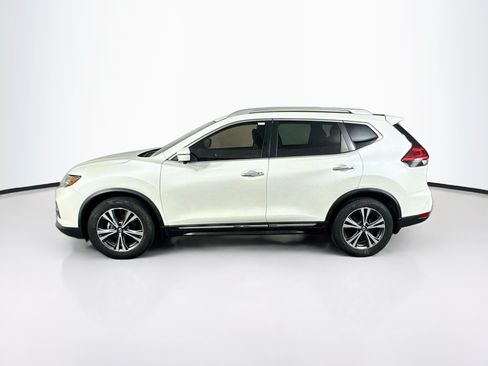 Used 2017 Nissan Rogue SL w/ SL Premium Package FWD image 4