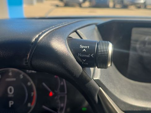 Used 2019 Lexus ES 350 w/ Premium Package image 25