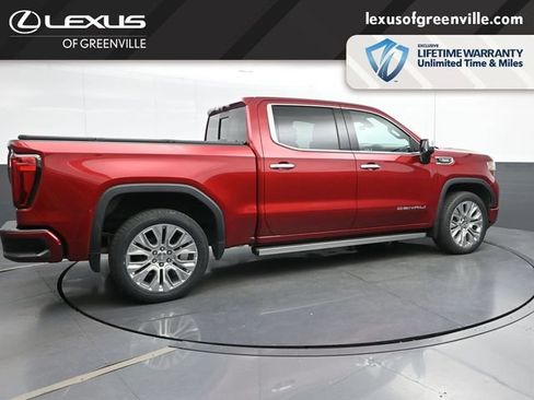 Used 2021 GMC Sierra 1500 Denali w/ Denali Ultimate Package AWD/4WD image 8