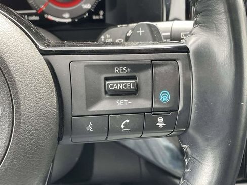 Used 2023 Nissan Pathfinder Platinum w/ Cargo Package image 22