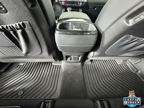 Certified 2025 Kia Telluride SX Prestige X-Line AWD/4WD image 29