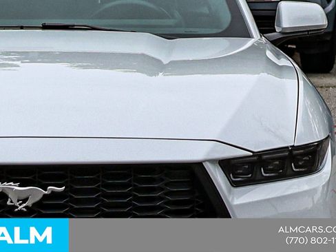 Used 2025 Ford Mustang Premium RWD image 15