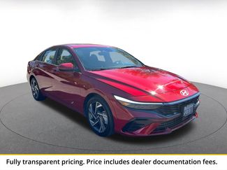 Used 2025 Hyundai Elantra SEL FWD video 1
