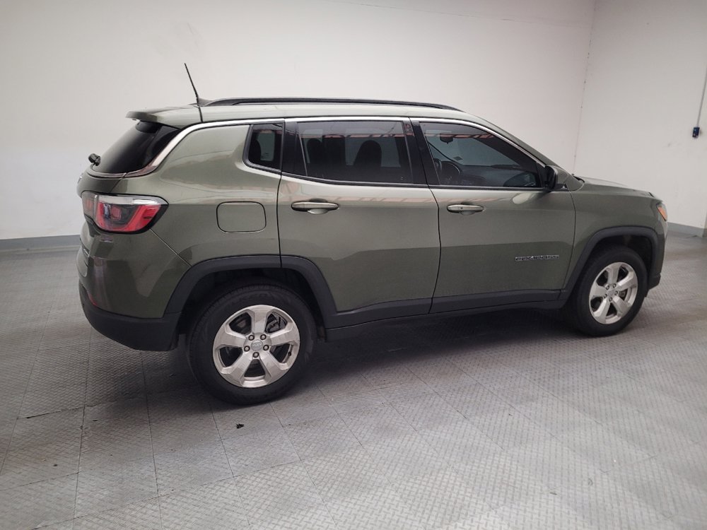 Used 2020 Jeep Compass Latitude w/ Cold Weather Group AWD/4WD image 10