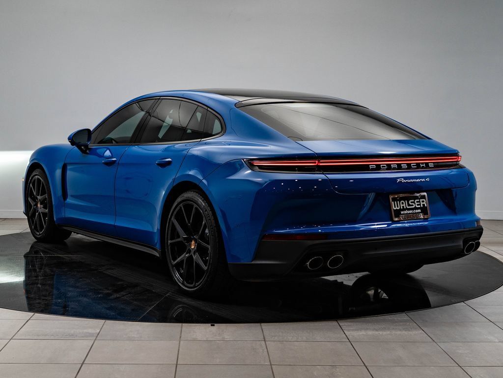 Certified 2025 Porsche Panamera 4 w/ Premium Package AWD/4WD image 3