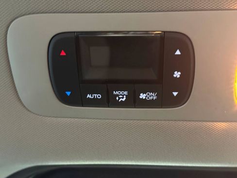 Used 2016 Honda Odyssey EX image 36