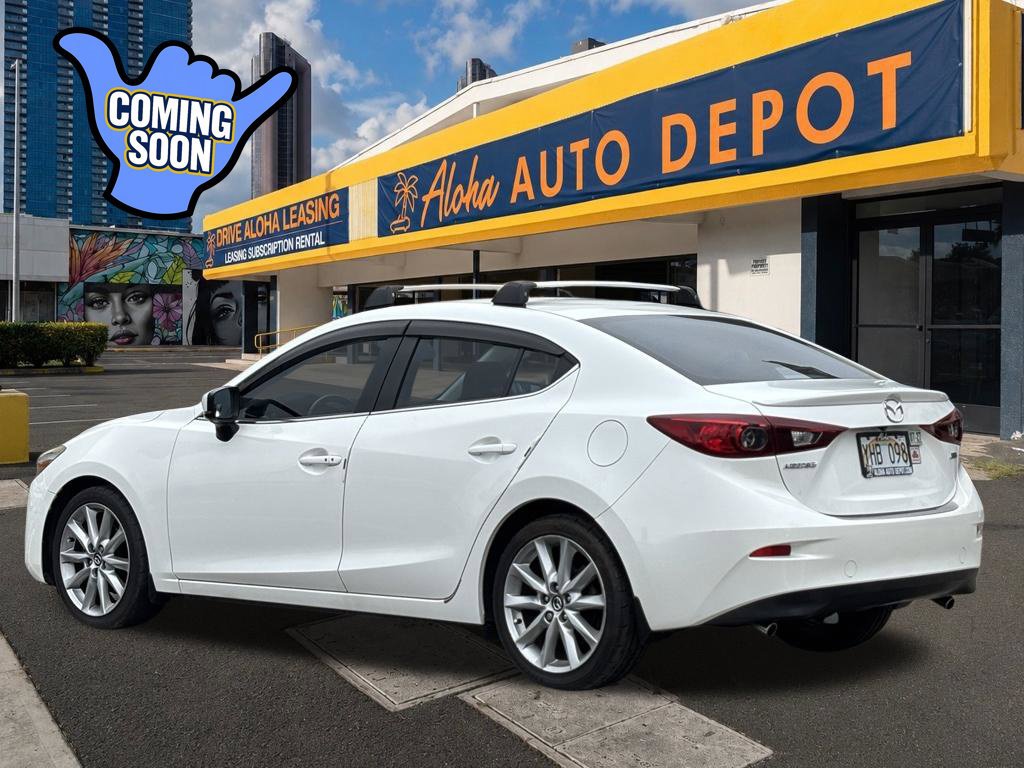 Used 2017 MAZDA MAZDA3 Touring FWD image 3