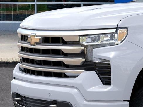 New 2026 Chevrolet Silverado 1500 High Country AWD/4WD image 13