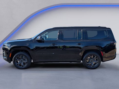 New 2026 Jeep Grand Wagoneer Limited w/ Premium Group II AWD/4WD image 3