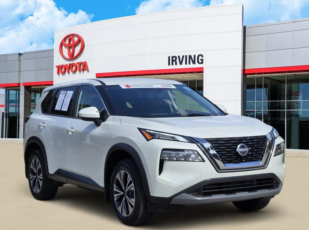 Used 2023 Nissan Rogue SV AWD/4WD image 2