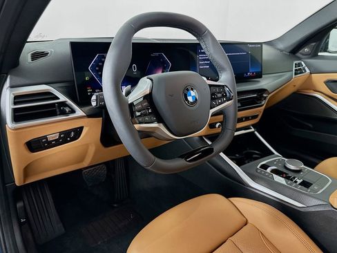 Used 2025 BMW 330i Sedan w/ Premium Package RWD image 9