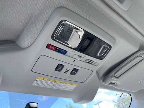 Used 2018 Subaru Forester 2.5i Premium image 9