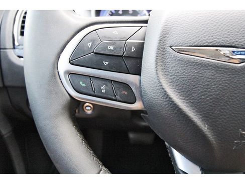 Used 2023 Chrysler 300 Touring w/ Sport Appearance Package RWD image 15