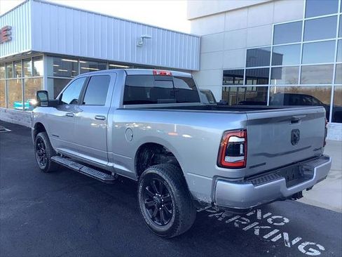 Certified 2024 RAM 2500 Big Horn w/ Night Edition AWD/4WD image 7