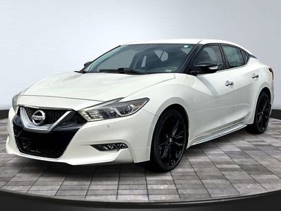 Used 2017 Nissan Maxima SR w/ Midnight Edition
