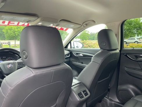 Used 2023 Buick Envision Essence AWD/4WD image 26