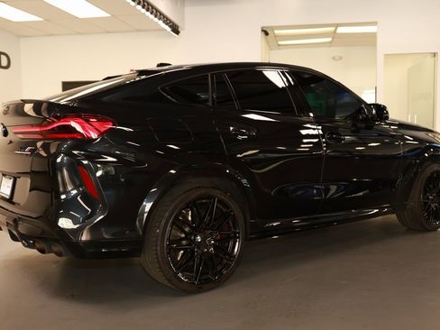 Used 2025 BMW X6 M Competition w/ Executive Package image 7