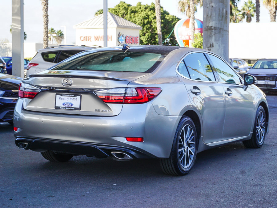 Used 2017 Lexus ES 350 w/ Navigation System Package FWD image 7